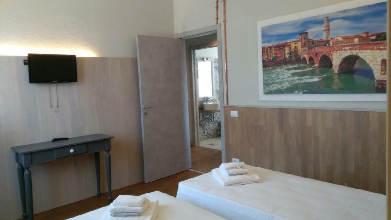 Garbini Alla Fiera Verona Luaran gambar