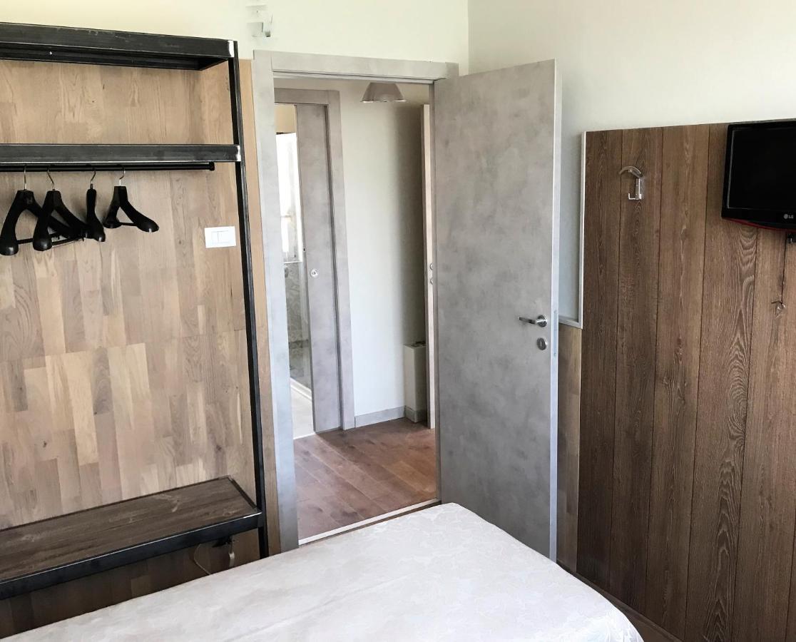 Garbini Alla Fiera Verona Luaran gambar